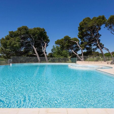 Madame Vacances Domaine Du Provence Country Club Service Premium Saumane-de-Vaucluse Екстериор снимка